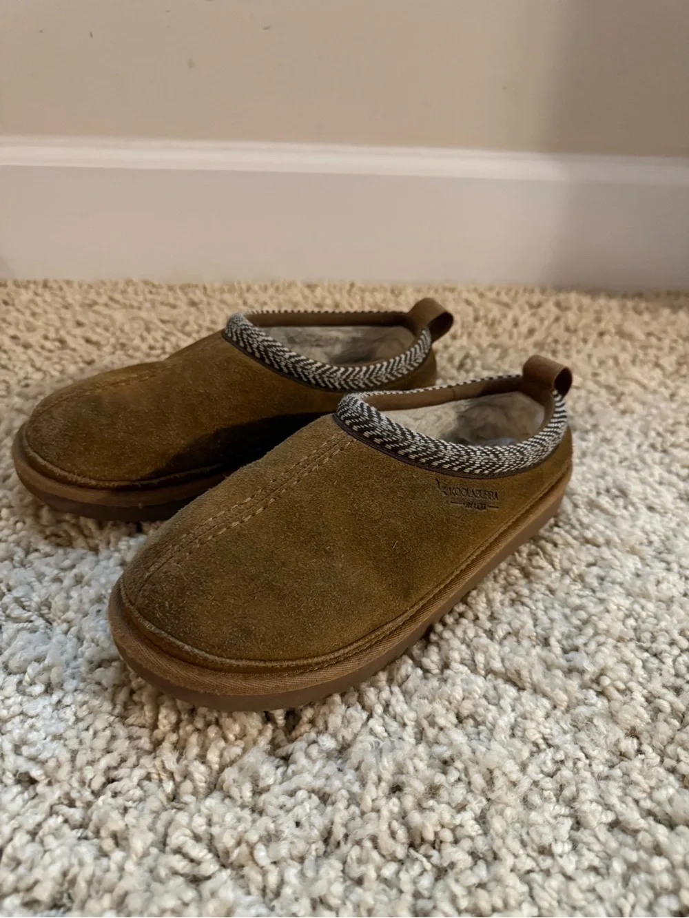 Koolaburra Kids Tan Suede Slip-On Slippers with Patterned Trim